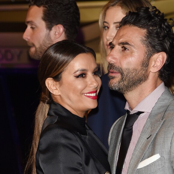 Eva Longoria et son mari José Antonio Baston à la soirée Persol sur le yacht Serenity lors du 70ème Festival International du film de Cannes, le 24 mai 2017