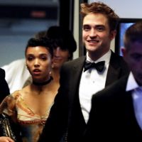 Robert Pattinson : Amoureux comblé et soutenu par sa chérie FKA twigs à Cannes