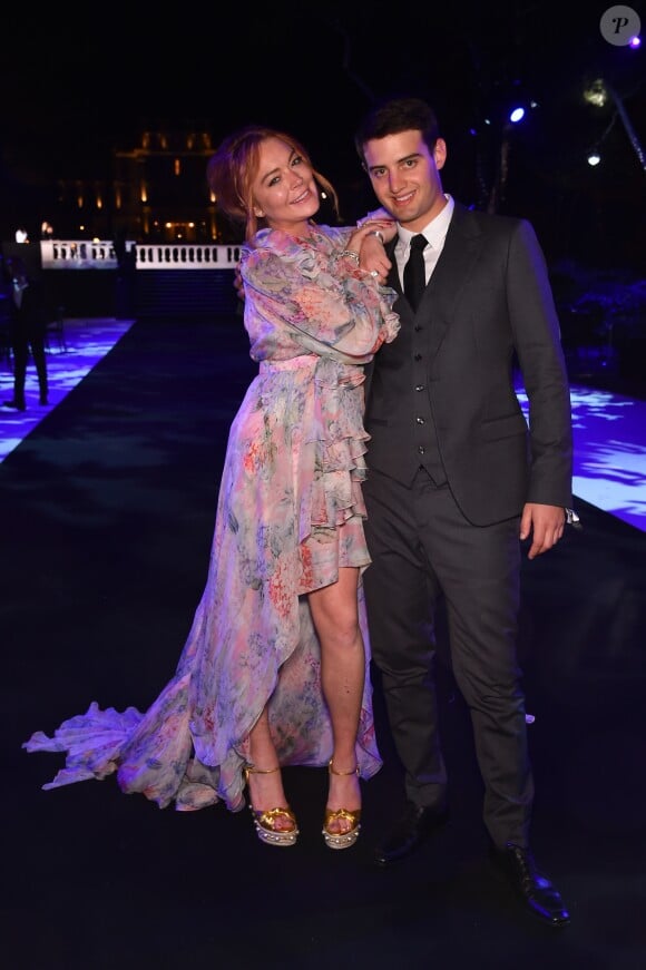 Lindsay Lohan et guest - Soirée de Grisogono "Love On The Rocks" à l'hôtel Eden Roc au Cap d'Antibes lors du 70 ème Festival International du Film de Cannes. Le 23 mai 2017.