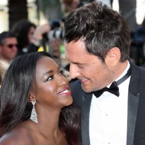 Hapsatou Sy et son compagnon Vincent Cerutti - Montée des marches du film "D'Après une Histoire Vraie" lors du 70e Festival International du Film de Cannes. Le 27 mai 2017. © Borde-Jacovides-Moreau / Bestimage