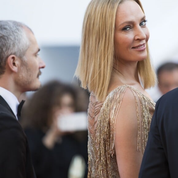 Uma Thurman (robe Atelier Versace) - Montée des marches de la cérémonie de clôture du 70ème Festival International du Film de Cannes. Le 28 mai 2017. © Borde-Jacovides-Moreau/Bestimage