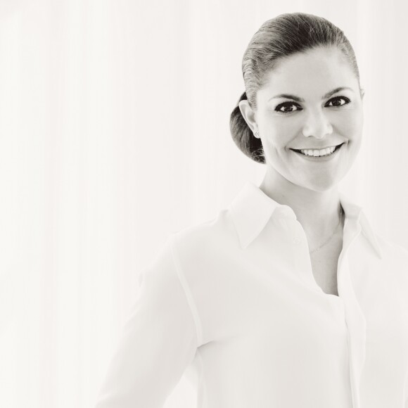 Portrait de la princesse héritière Victoria de Suède, photographiée en mai 2017 au palais Haga à Stockholm par Erika Gerdemark, à quelques semaines de son 40e anniversaire. © Erika Gerdemark / Cour royale de Suède