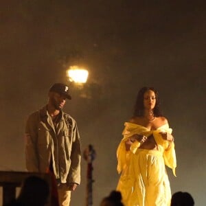 Rihanna, DJ Khaled et Bryson Tiller sur le tournage d'un nouveau clip dans le quartier de Little Haiti à Miami, le 5 juin 2017. © CPA/Bestimage