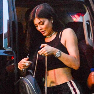 Kylie Jenner et son compagnon Travis Scott à Miami, le 6 juin 2017