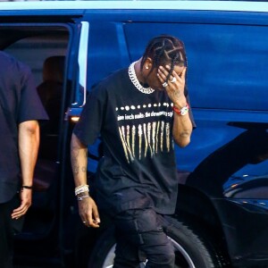 Kylie Jenner et son compagnon Travis Scott à Miami, le 6 juin 2017