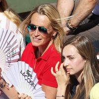 Roland-Garros : Estelle Lefébure et sa fille Emma Smet, spectatrices complices