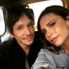 Ken Paves pose avec sa grande amie Victoria Beckham sur Instagram.