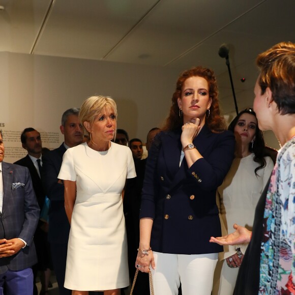 La première dame Brigitte Macron (Trogneux) et la princesse Lalla Salma du Maroc visitent l'exposition "Face à Picasso" au Musée Mohammed VI d'art moderne et contemporain de Rabat, Maroc, le 14 juin 2017. © Sébastien Valiela / Bestimage