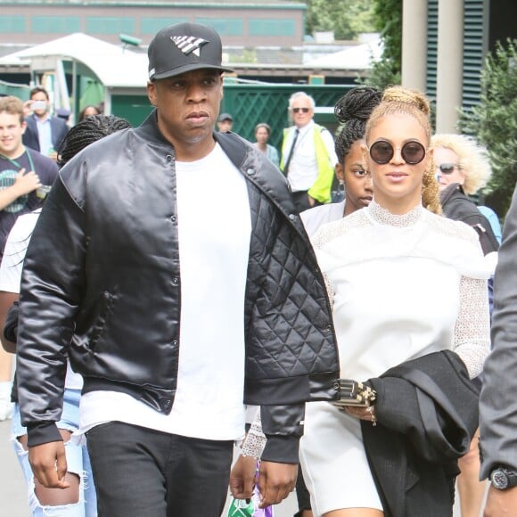 Beyonce et son mari Jay Z quittent Wimbledon après la finale femme remportée par Serera Williams à Londres le 9 juillet 2016.