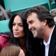 Arnaud Lagardère et sa femme Jade Foret dans les tribunes des internationaux de France de tennis à Roland Garros le 1er juin 2016. © Dominique Jacovides / Bestimage
