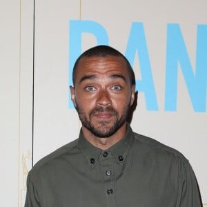 Jesse Williams lors de la première de ''Band Aid'' au Theatre du Ace Hotel à Los Angeles, le 30 mai 2017.