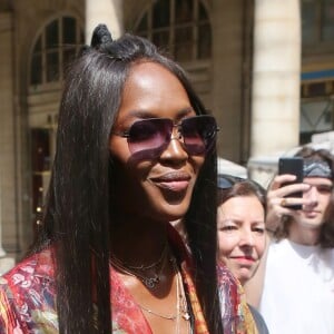 Naomi Campbell - Sorties du défilé de mode Louis Vuitton Hommes printemps-été 2018 au Palais Royal à Paris, le 22 juin 2017. © CVS/Veeren/Bestimage