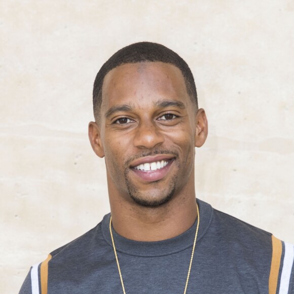 Victor Cruz - People au photocall du défilé de mode Louis Vuitton Hommes printemps-été 2018 au Palais Royal à Paris, le 22 juin 2017. © Olivier Borde/Bestimage