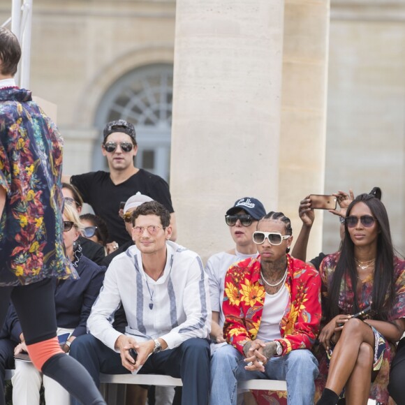 Michael Burke, Jeremie Laheurte, le rappeur Tyga, Naomi Campbell et guest - People en front row au défilé de mode Louis Vuitton Hommes printemps-été 2018 au Palais Royal à Paris, le 22 juin 2017. © Olivier Borde/Bestimage