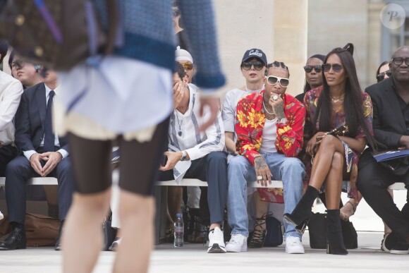 Le rappeur Tyga, Naomi Campbell et guest - People en front row au défilé de mode Louis Vuitton Hommes printemps-été 2018 au Palais Royal à Paris, le 22 juin 2017. © Olivier Borde/Bestimage