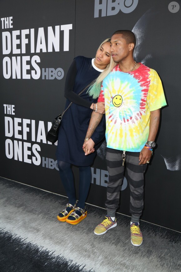 Pharrell Williams et sa femme Helen à l'avant-première de The Defiant Ones de HBO au Studio Paramount, à Los Angeles, le 22 juin 2017.
