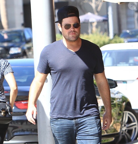 Mike Comrie va déjeuner à Beverly Hills. Los Angeles, le 6 octobre 2016.