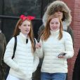 Brooke Shields et ses filles Rowan et Grier Henchy à New York, le 20 décembre 2016.