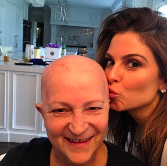 Maria Menounos et sa maman malade - Photo publiée sur Instagram le 2 juillet 2017