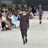 Défilé de mode "Chanel", collection Haute Couture automne-hiver 2017/2018, au Grand Palais à Paris. Le 4 juillet 2017.