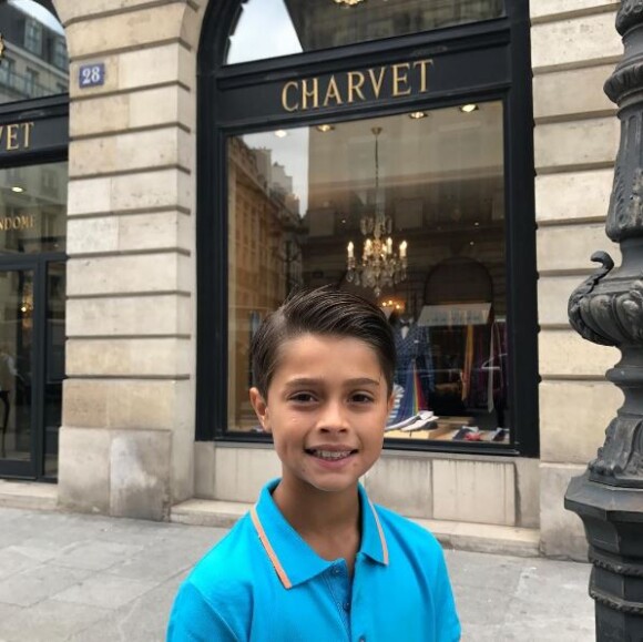 Shaya, le fils de David Charvet, à Paris. Juillet 2017