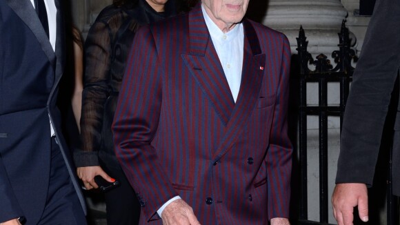 Fashion Week : Charles Aznavour élégant avec Kendall Jenner et Emily Ratajkowski