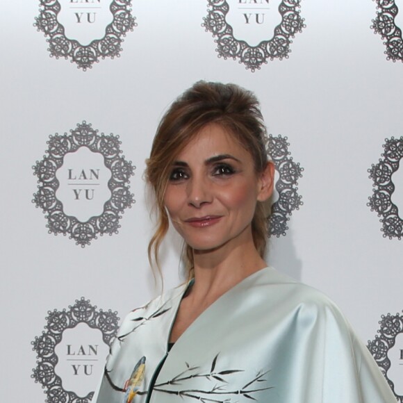 Clotilde Courau - Défilé de mode Lanyu, collection Couture automne-hiver 2017/2018 à l'hôtel Intercontinental à Paris, le 5 juillet 2017. © Denis Guignebourg / Bestimage