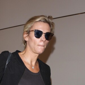 Lindsay Shookus (nouvelle compagne de Ben Affleck) arrive à l'aéroport de LAX à Los Angeles, le 7 juillet 2017