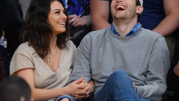 Ashton Kutcher fréquente une autre femme que Mila Kunis ? Il répond avec humour