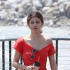 Exclusif - Selena Gomez, sans maquillage, se promène près de l'océan à Malibu, le 11 juillet 2017. © CPA/Bestimage