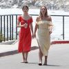 Exclusif - Selena Gomez, sans maquillage, se promène avec Theresa Marie Mingus près de l'océan à Malibu, le 11 juillet 2017. © CPA/Bestimage