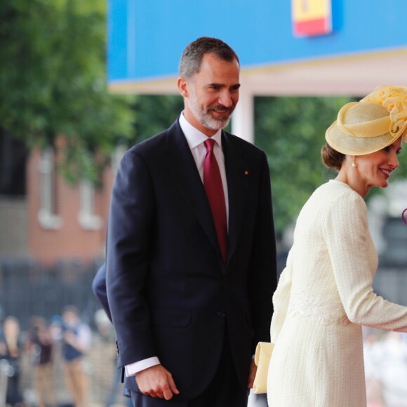 Le roi Felipe VI et la reine Letizia d'Espagne, la reine Elisabeth II d'Angleterre, le prince Philip, duc d'Edimbourg - Le couple royal d'Espagne reçu au palais de Buckingham par la famille royale d'Angleterre à Londres. Le 12 juillet 2017  Reception ceremony on occasion for their official visit to United Kingdom in London on Wednesday 12 July 2017. On the first day of their 3 day tour of United Kingdom12/07/2017 - Londres