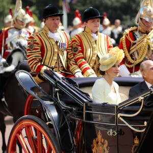 La reine Letizia d'Espagne et le prince Philip, duc d'Edimbourg - Le couple royal d'Espagne reçu au palais de Buckingham par la famille royale d'Angleterre à Londres. Le 12 juillet 2017  The Duke of Edinburgh and Queen Letizia of Spain arrive in the State Carriage at Buckingham Palace, London during King Felipe VI's State Visit to the UK.12/07/2017 - Londres