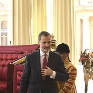 Le roi Felipe VI d'Espagne - Le couple royal d'Espagne reçu au palais de Buckingham par la famille royale d'Angleterre à Londres. Le 12 juillet 2017  Reception ceremony on occasion for their official visit to United Kingdom in London on Wednesday 12 July 2017. On the first day of their 3 day tour of United Kingdom12/07/2017 - Londres