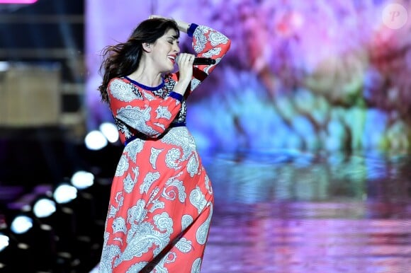 Exclusif - Nolwenn Leroy enceinte - Emission "La chanson de l'année fête la musique" dans les arènes de Nîmes, diffusée en direct sur TF1 le 17 juin 2017. © Bruno Bebert/Bestimage