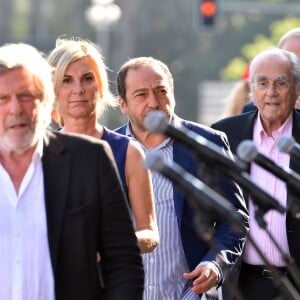 Michèle Laroque, Patrick Timsit, Michel Legrand lors de la cérémonie d'hommage aux victimes de l'attentat du 14 juillet 2016 à Nice, le 14 juillet 2017. © Bruno Bébert/Bestimage