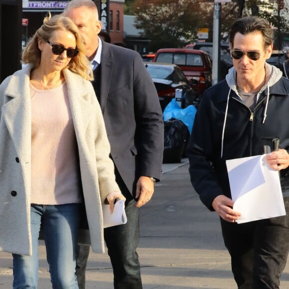 Naomi Watts et Billy Crudup sur le tournage de "Gispy" à New York le 2 novembre 2016.