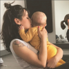 Daniela Martins (Secret Story 3) en séance de yoga avec bébé le 3 mai 2017.