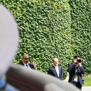 Angela Merkel a officiellement souhaité la bienvenue au prince William et à la duchesse de Cambridge en Allemagne, le 19 juillet 2017 à Berlin.