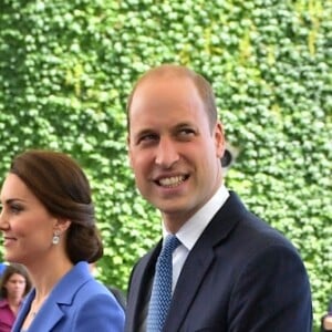 Angela Merkel a officiellement souhaité la bienvenue au prince William et à la duchesse de Cambridge en Allemagne, le 19 juillet 2017 à Berlin.