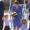 Le prince William et la duchesse Catherine de Cambridge ont atterri avec leurs enfants le prince George et la princesse Charlotte à Berlin le 19 juillet 2017 pour la suite de leur visite officielle entamée en Pologne.