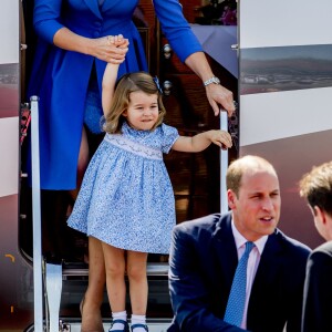 Le prince William et la duchesse Catherine de Cambridge sont arrivés avec leurs enfants le prince George et la princesse Charlotte à Berlin le 19 juillet 2017 pour la suite de leur visite officielle entamée en Pologne.