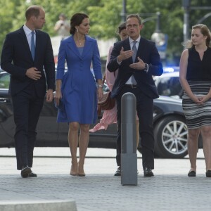 Kate Middleton et le prince William en visite à la porte de Brandebourg à Berlin, le 19 juillet 2017.