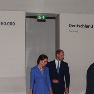 Le prince William et Kate Middleton au Mémorial de l'Holocauste à Berlin, à Berlin le 19 juillet 2017 dans le cadre de leur visite officielle.