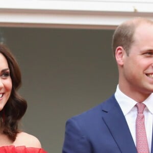 Le prince William et la duchesse Catherine de Cambridge lors de la garden party organisée par l'ambassadeur de Grande-Bretagne à Berlin, Sebastian Wood, le 19 juillet 2017 en l'honneur de l'anniversaire de la reine.