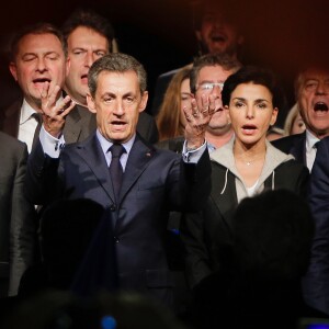 Yves Foulon, Nicolas Sarkozy et Rachida Dati - Nicolas Sarkozy, ancien président de la République, président du parti Les Républicains et candidat à la primaire de la droite (Les Républicains LR) lors d'un meeting à Bordeaux, France, le 12 novembre 2016. © Moritz-Salinier/Bestimage