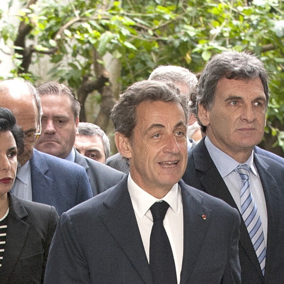 Rachida Dati, Nicolas Sarkozy et Claudio Avruj (secrétaire argentin des droits de l'homme) - Le président du Parti Les Républicains Nicolas Sarkozy visite à l'espace de la mémoire et des droits de l'homme à Buenos Aires , le 6 mai 2016.