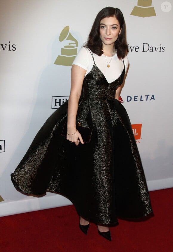 Lorde au gala Pre-Grammy à l'hôtel The Beverly Hilton à Beverly Hills, le 11 février 2017.