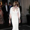 Anna Wintour à la soirée Costume Institute Benefit Gala 2016 (Met Ball) sur le thème de "Manus x Machina" au Metropolitan Museum of Art à New York, le 2 mai 2016.