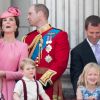 Le prince Philip, duc d'Edimbourg, Catherine Kate Middleton , duchesse de Cambridge, la princesse Charlotte, le prince George, le prince William, duc de Cambridge, Peter Phillips et Savannah Phillips - La famille royale d'Angleterre assiste à la parade "Trooping the colour" à Londres le 17 juin 2017.